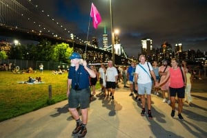 夜のニューヨーク：トップハイライトを巡る3時間の豪華バスツアー