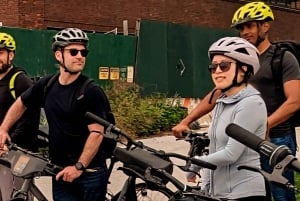 NYC: 地元の人のように自転車に乗るガイド付き自転車ツアー