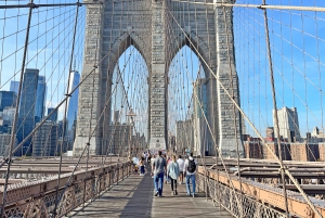 NYC: Brooklyn Bridge und Dumbo Guided Walking Tour
