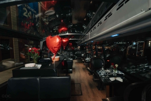 NYC Bustronome: Gourmet-Sightseeing-Tour mit Mittagessen im Panoramabus