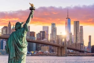 NYC Central Manhattan Walking Tour och Hudson River Cruise