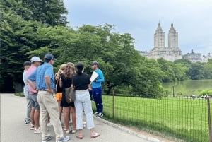 NYC: Central Park Pedicab Tour with Photo Stops