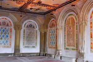 NYC: Central Park Secrets and Highlights Walking Tour