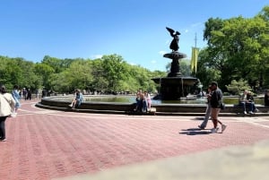 NYC: Passeio de bicitáxi com contação de histórias no Central Park com teatro
