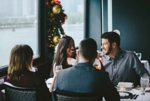 New York: pranzo a buffet della vigilia di Natale o crociera nel porto con cena