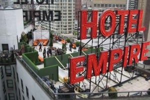 NYC: Christmas Special Movie and Hotspots Pedicab Tour