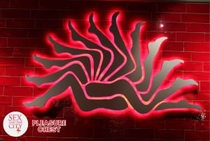 NYC: Christmas Special Movie and Hotspots Pedicab Tour