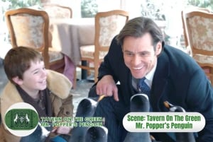 NYC: Christmas Special Movie and Hotspots Pedicab Tour