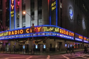 NYC: Christmas Special Movie and Hotspots Pedicab Tour