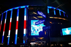 NYC: Christmas Special Movie and Hotspots Pedicab Tour