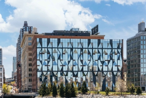 NYC: Circle Line 1.5-Hr Landmarks Skip-The-Box-Office Cruise