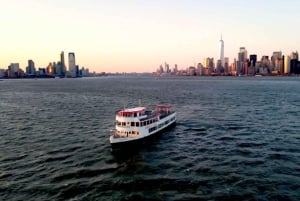 NYC: Circle Line 2h Harbor Lights Cruise Skip-The-Box-Office