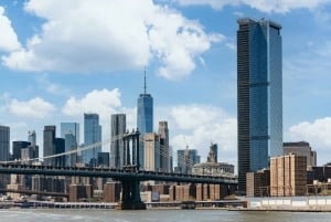 NYC: Circle Line 90-min Landmarks Cruise Skip-The-Box-Office