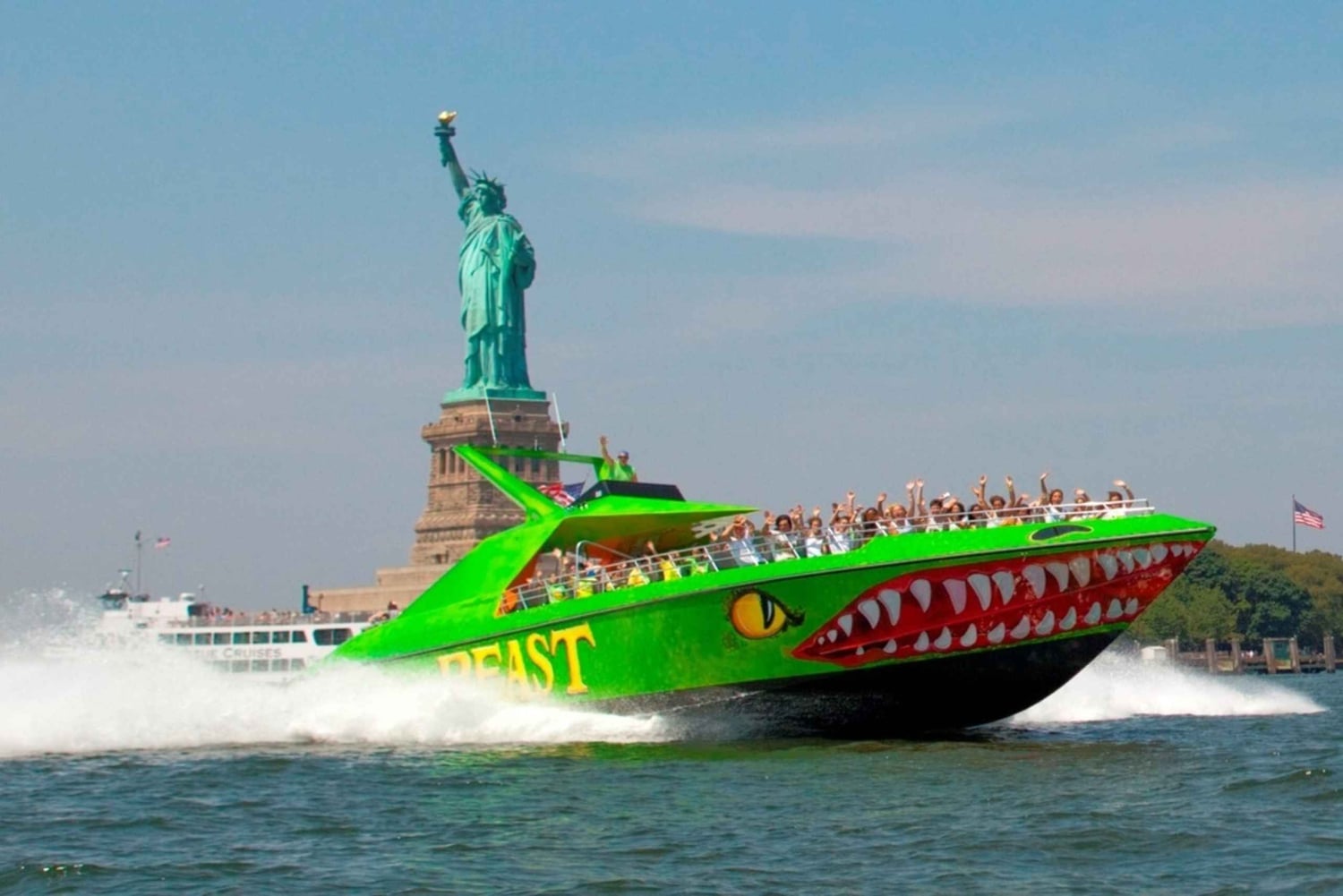 NYC: Circle Line 'The Beast' Giro in motoscafo a Midtown/Downtown