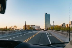 NYC: City Skyline Sightseeing Bus Tour at Night