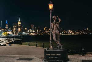 NYC: City Skyline Sightseeing Bus Tour at Night