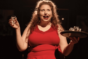 NYC: Drunk Shakespeare Ticket - Teatro ao vivo e coquetéis