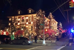 NYC: Dyker Heightsin jouluvalokierros oppaan kanssa