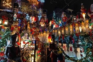 NYC: Dyker Heights Weihnachtslichter-Tour mit Guide