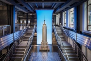 NYC: Empire State & Vapaudenpatsas: Hop-on Hop-off Tour, Empire State & Statue of Liberty