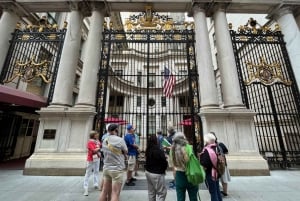 NYC: Fifth Ave Gilded Age Mansions Guided Walking Tour