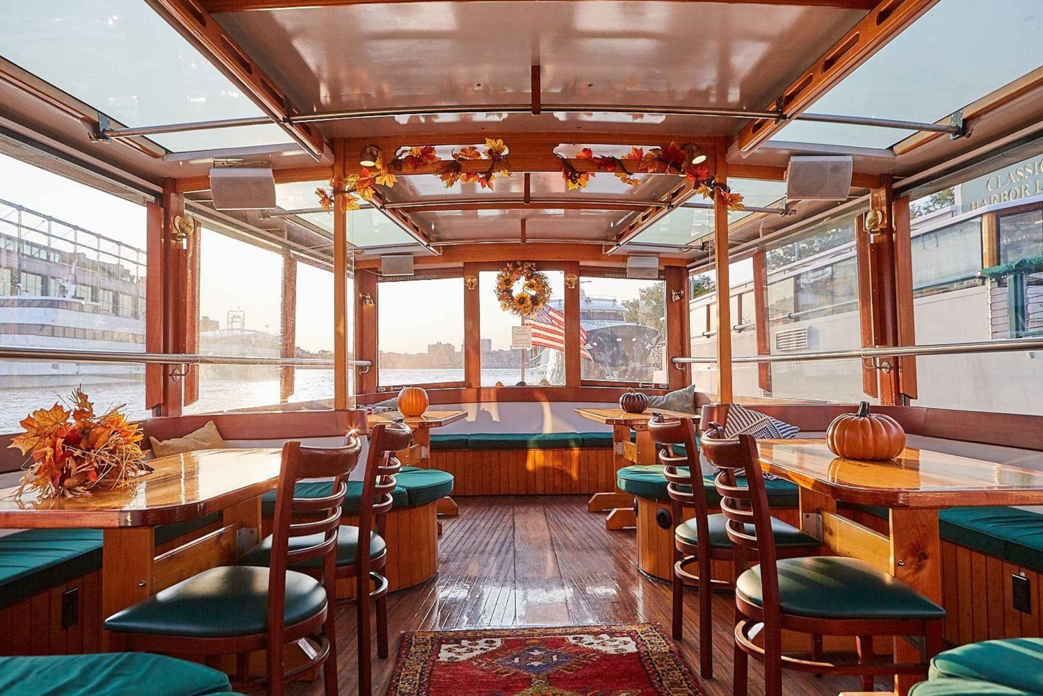 NYC: Grand Palisades Fall Foliage Yacht Tour