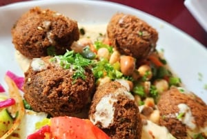 NYC: Trendy Greenwich Village Food Tour with 6+ Tastings