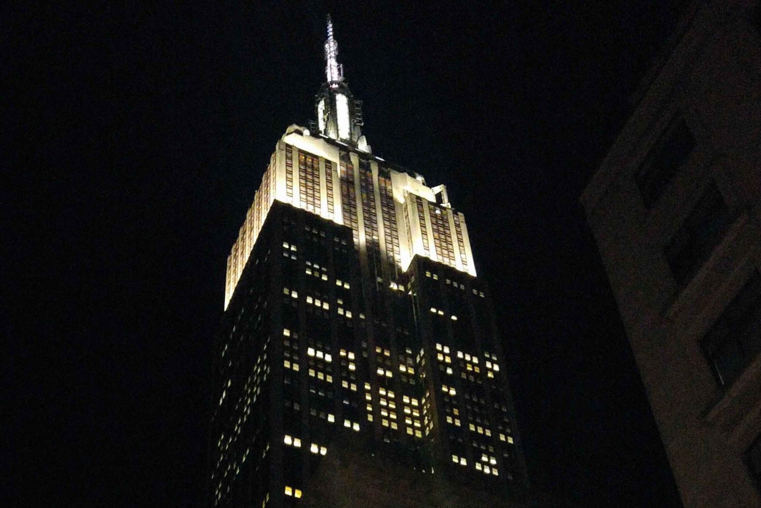 Manhattan; spasertur på 5th Avenue og solnedgang ved Empire State