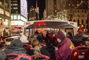 NYC: Visita guiada nocturna de las luces navideñas en autobús descapotable