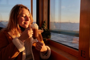 NYC: Holiday Yacht Cruise met Jazz, Cacao & Kerstliedjes