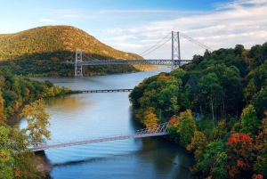 ニューヨーク市：ハドソン川ツアー（スリーピーホロウとハドソン川歩道橋を含む）