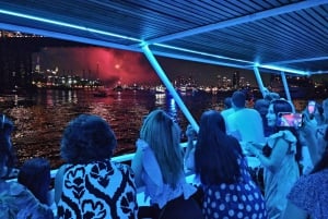 NYC: 4. juli Dinner Cruise med 6-retters menu og åben bar