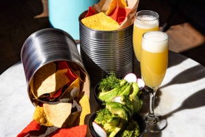 NYC: Cruzeiro com buffet de brunch mexicano La Barca All-Inclusive