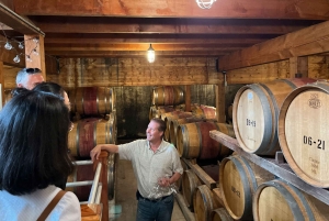 NYC: Long Island Sommelier-Guided Wine Tasting Tour