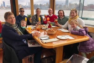 NYC: Manhattan Skyline Brunch Cruise mit einem Drink