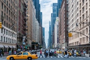 NYC: Wycieczka piesza o wschodzie słońca Midtown i 5th Avenue