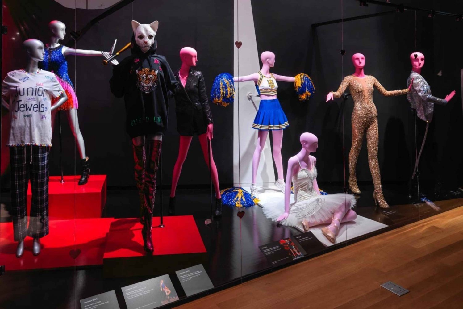 NYC: Barbie®: A Cultural Icon på Museum of Arts and Design