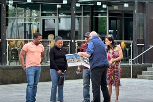 ニューヨーク市：クリスマスと名所を巡るガイド付き市内ツアー（快適なカートで）
