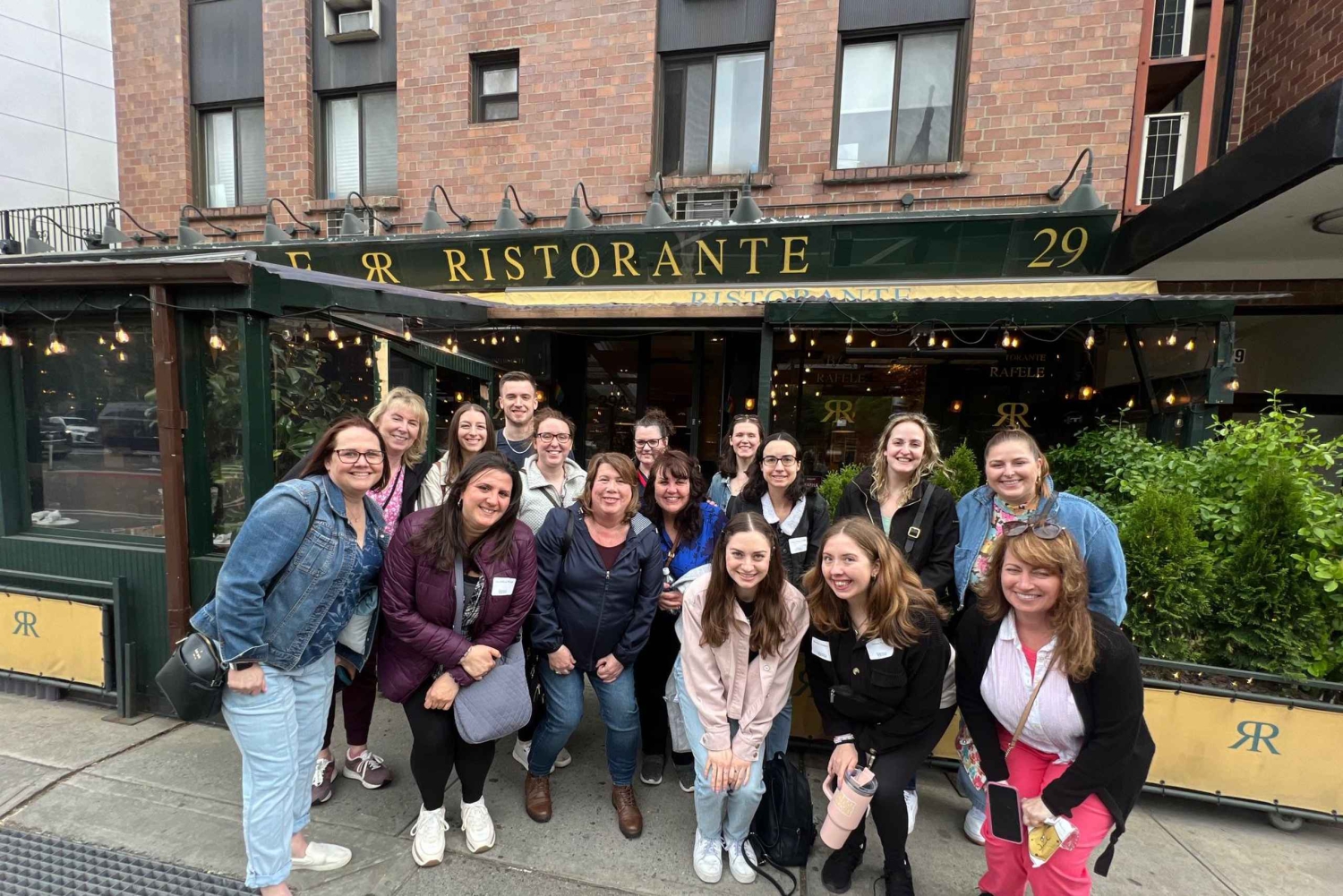 NYC: Original Greenwich Village Food & Culture Walking Tour