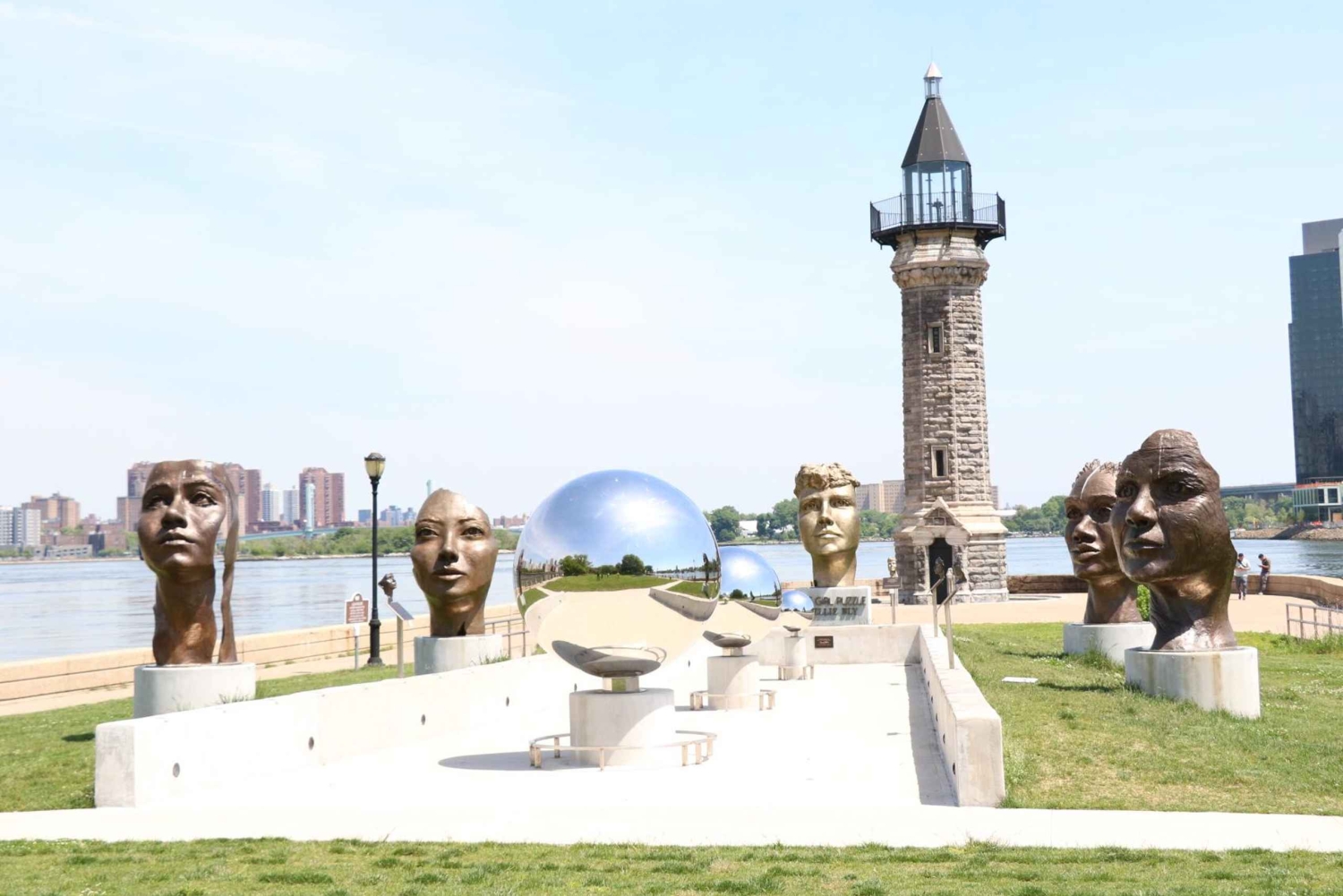 NYC: Panoraamakierros ilmassa, vedessä ja maalla