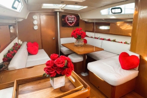 NYC: Prywatny rejs z szampanem do Statuy Wolności