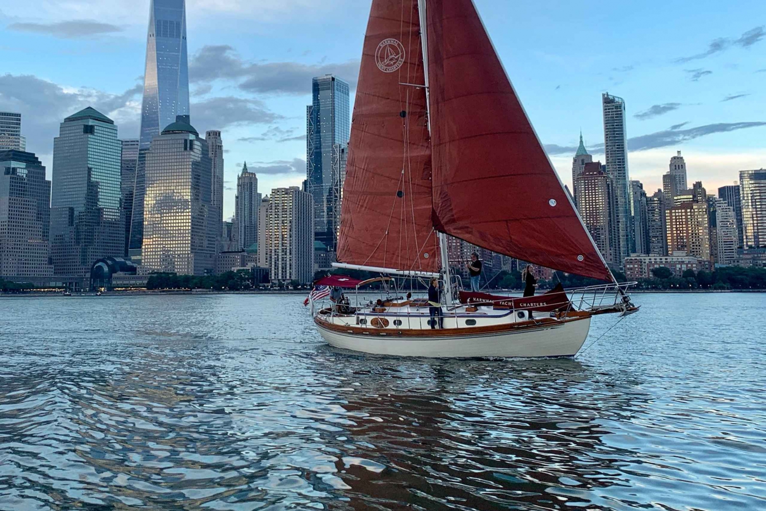 New York: charter privato di barche a vela classiche nel porto di New York