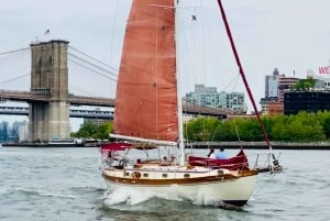 New York: charter privato di barche a vela classiche nel porto di New York