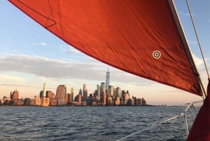 New York: charter privato di barche a vela classiche nel porto di New York