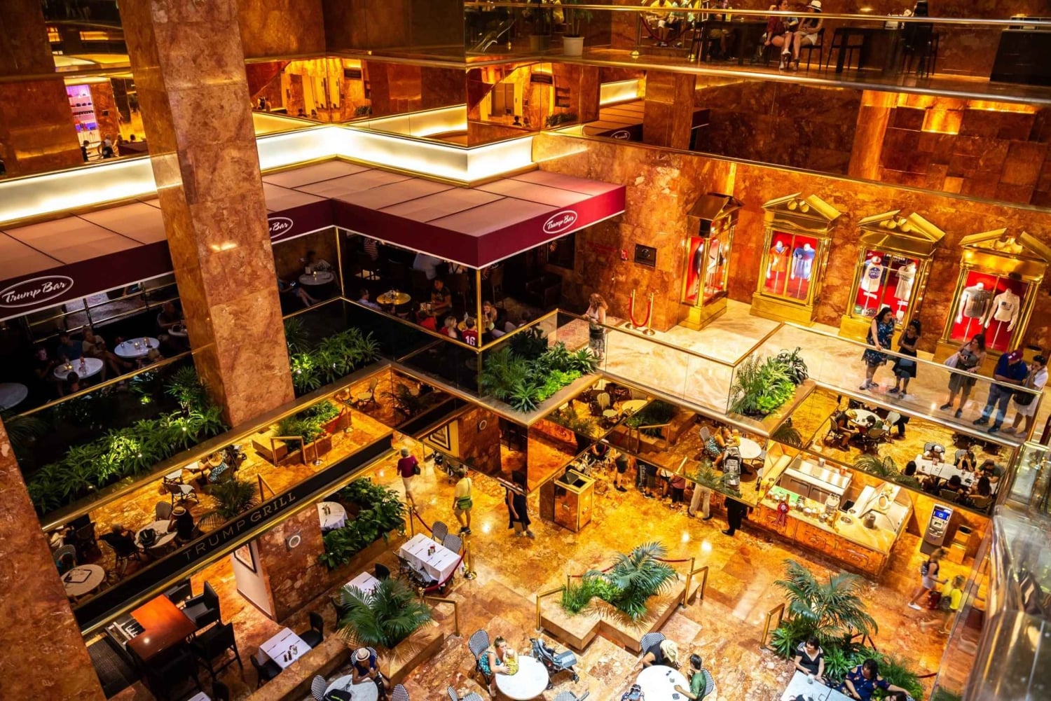 Нью-Йорк: частная пешеходная экскурсия по зданиям Дональда Трампа