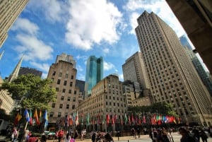 NYC: Rockefeller Center Guided Tour with Top of the Rock