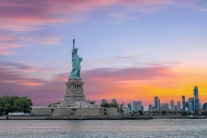 NYC:n Battery Park: Kävele historian ja satamanäkymien keskellä