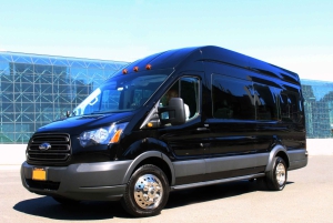 NYC: Shared Transfer to/from JFK Airport and Manhattan Hotel