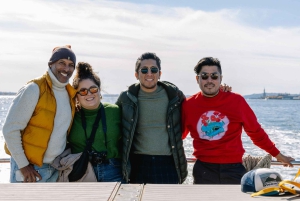 Croisière panoramique : la ligne d'horizon de New York et la Statue de la Liberté