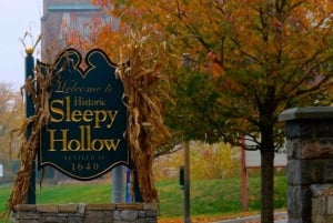 NYC: Spooky Fall Sleepy Hollow Tour a pie con viaje en tren